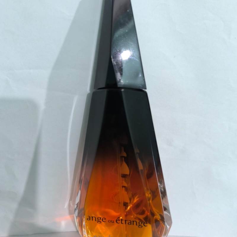 Givenchy Ange Ou Etrange 100ml for women EDP (Tester) Givenchy Ange Ou Etrange 100ml for women EDP (Tester)